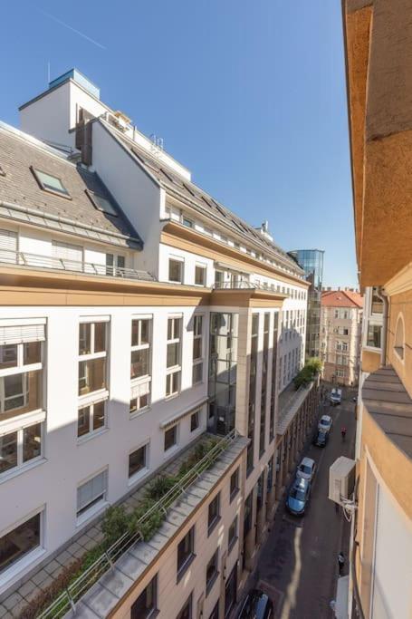 S22 Apartment Budapest Eksteriør bilde